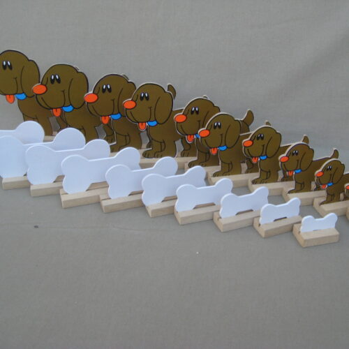 SERIACION C/BASE PERRITO HUESO 20PZ  045 DY