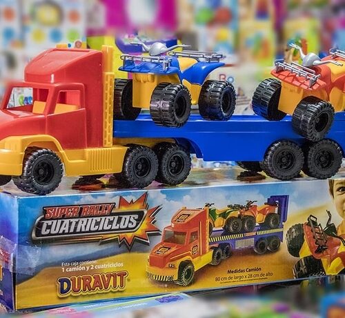 CAMION TRAILER CON CUATRICICLO
