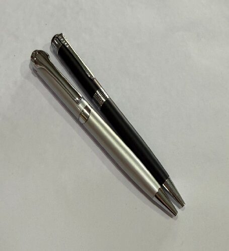 BOLIGRAFO DE METAL SIN ESTUCHE NEGRO/PLATA